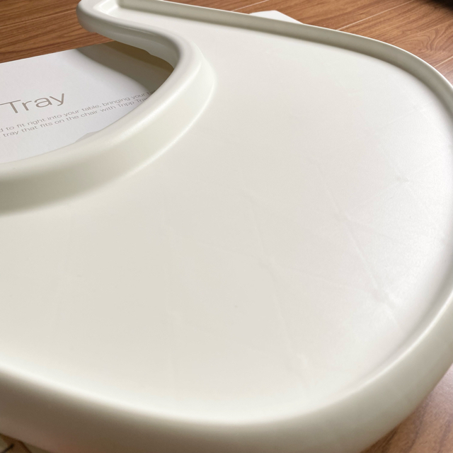 Stokke(ストッケ)の773388様専用ストッケ　トリップトラップチェア用トレイ（ホワイト） キッズ/ベビー/マタニティの授乳/お食事用品(その他)の商品写真