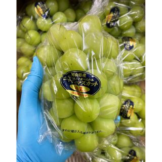 激安価格!岡山県産【シャインマスカット】優品 8房 5kg!の通販 by Mr