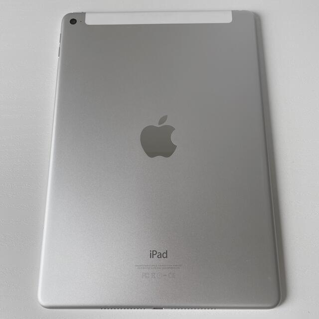 Apple(アップル)のiPad Air 2 64GB シルバー スマホ/家電/カメラのPC/タブレット(タブレット)の商品写真