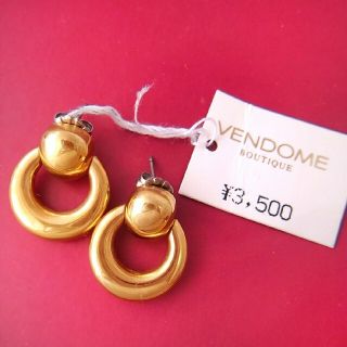 ヴァンドームアオヤマ(Vendome Aoyama)のVendomeBoutiqueゴールドカラサークルピアス(ピアス)