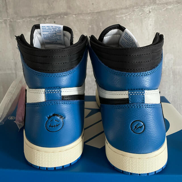 NIKE(ナイキ)のTRAVIS SCOTT × FRAGMENT JORDAN 1 28.0cm メンズの靴/シューズ(スニーカー)の商品写真