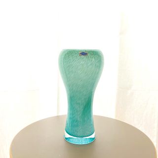 イッタラ(iittala)のNuutajarvi Pastoraali Inkeri Toikka 箱無し(花瓶)