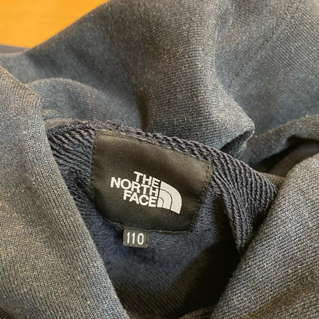 THE NORTH FACE(ザノースフェイス)のノースフェイス パーカー 110 キッズ/ベビー/マタニティのキッズ服男の子用(90cm~)(ジャケット/上着)の商品写真