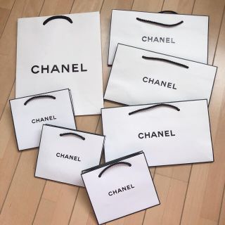 シャネル(CHANEL)の♡CHANEL シャネル 紙袋7枚セット♡(ショップ袋)