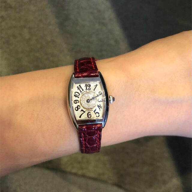 FRANCK MULLER(フランクミュラー)のフランクミュラー Ref2500QZ 1P 定価¥913,500- レディースのファッション小物(腕時計)の商品写真