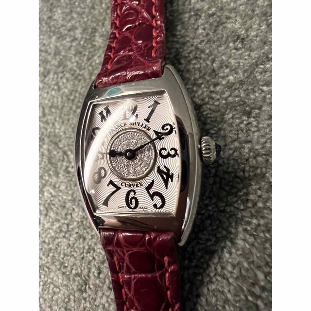 FRANCK MULLER(フランクミュラー)のフランクミュラー Ref2500QZ 1P 定価¥913,500- レディースのファッション小物(腕時計)の商品写真