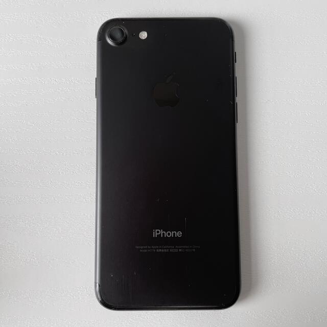 Apple(アップル)のiPhone 7 Black 256GB スマホ/家電/カメラのスマートフォン/携帯電話(スマートフォン本体)の商品写真