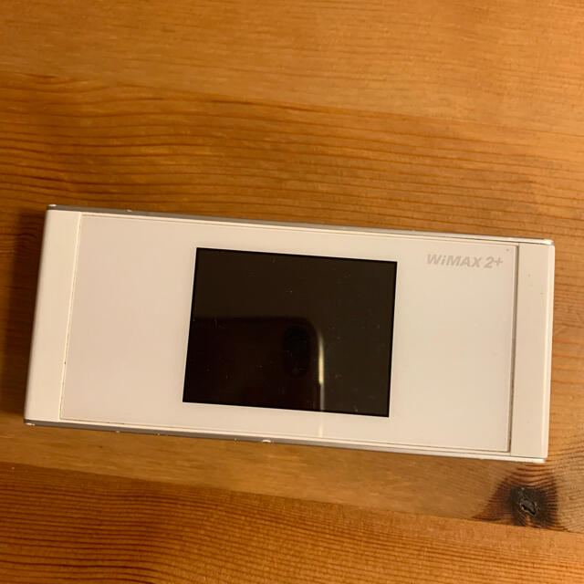 au(エーユー)のWiMAX2＋　W05 スマホ/家電/カメラのスマホアクセサリー(その他)の商品写真