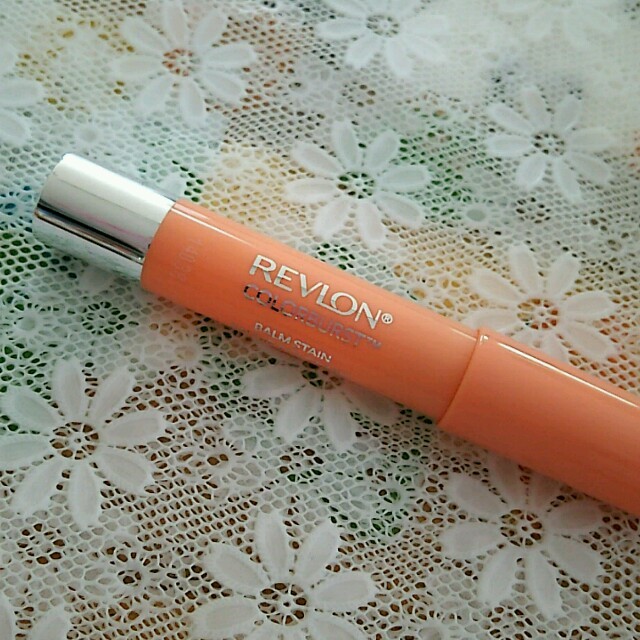 REVLON(レブロン)のはるるん♡mama様🎵専用 コスメ/美容のベースメイク/化粧品(口紅)の商品写真