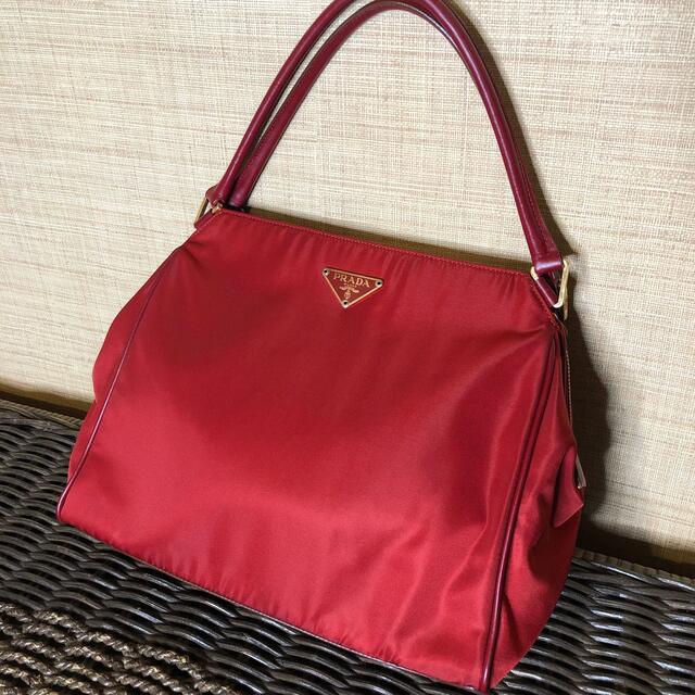 バッグPRADA 赤　ハンドバッグ　美品