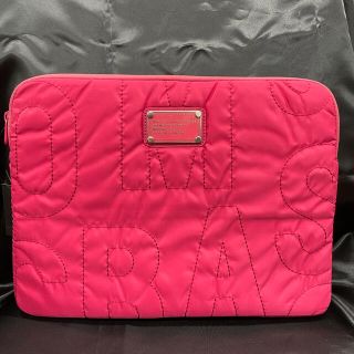 マークバイマークジェイコブス(MARC BY MARC JACOBS)の新品★MARC BY MARC JACOBSマークジェイコブス★ポーチ(ポーチ)