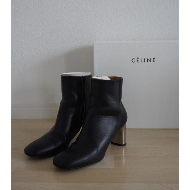 のバンバン celine フィービー バンバンショートブーツの通販 by ...