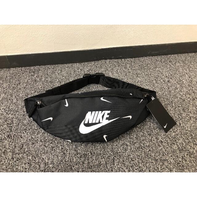 NIKE(ナイキ)の[新品・完売品] NIKE | ボディバッグ ウエストバッグ ウエストポーチ メンズのバッグ(ウエストポーチ)の商品写真