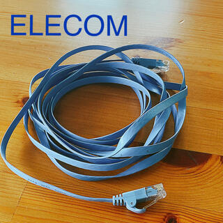 エレコム(ELECOM)のELECOM⭐︎エレコム⭐︎LANケーブル　CAT６　フラット　薄型(映像用ケーブル)