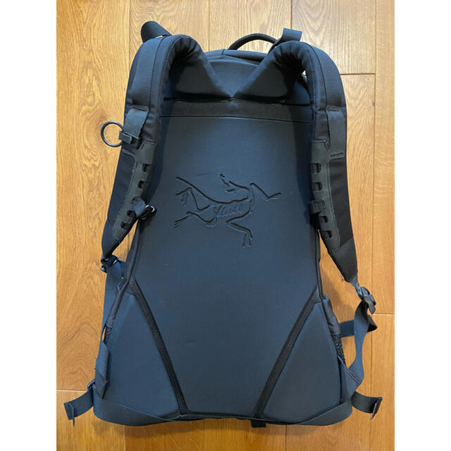 ARC'TERYX(アークテリクス)のアークテリクス ARC'TERYX アロー22 リュック　バッグパック メンズのバッグ(バッグパック/リュック)の商品写真