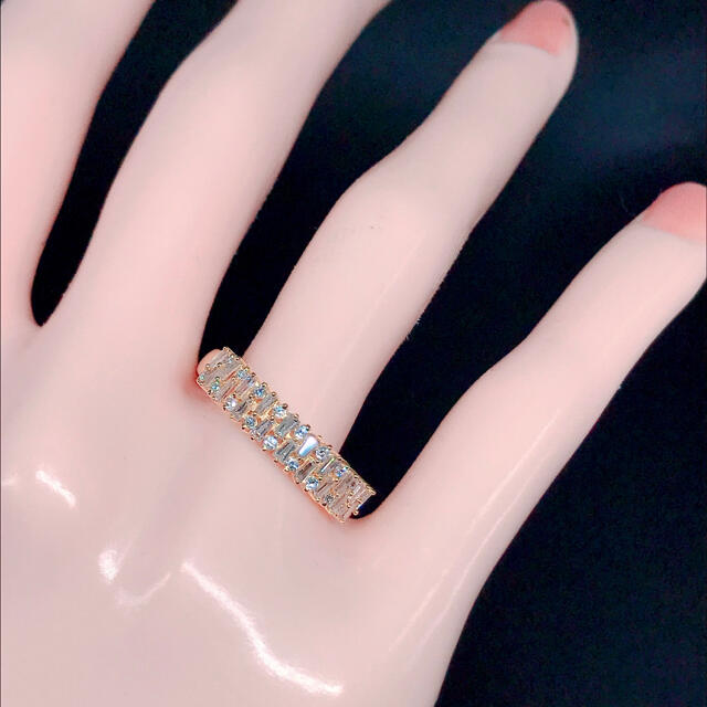 0.50ct ハーフエタニティ ダイヤモンドリング 2種カット K18 バケット