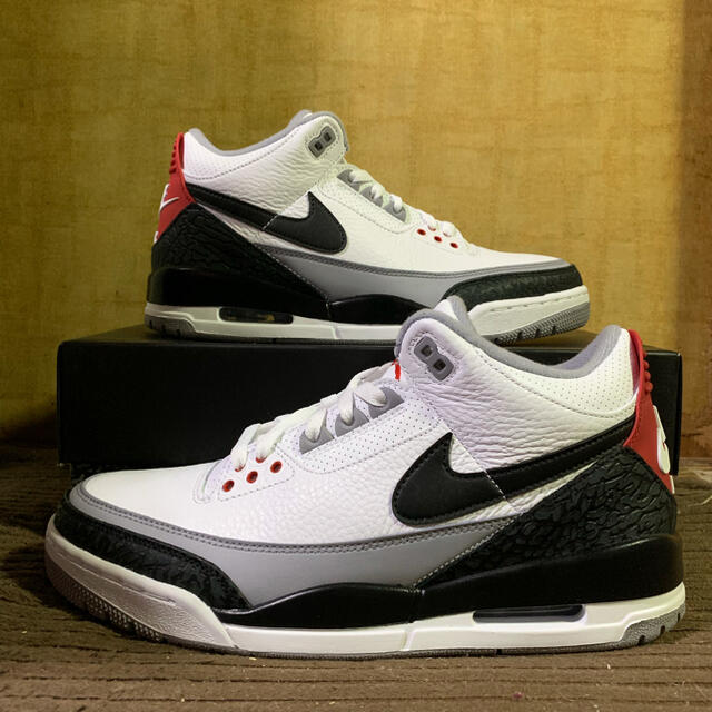 NIKE AIR JORDAN 3 RETRO TINKERスニーカー