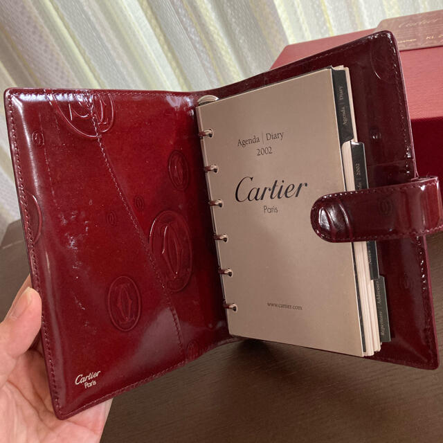 Cartier(カルティエ)のmaromaro様専用 カルティエ ハッピーバースデー 手帳 レディースのファッション小物(その他)の商品写真