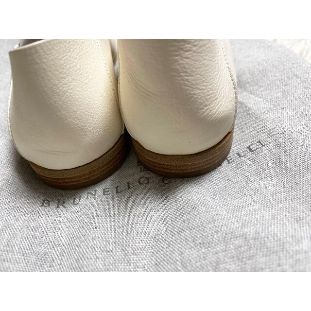 BRUNELLO CUCINELLI(ブルネロクチネリ)のブルネロクチネリ モニーレ レザー ローファー シューズ 37.5 レディースの靴/シューズ(ローファー/革靴)の商品写真