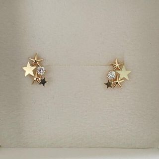 ブルーム(BLOOM)のK10星ピアス(キャッチ付き)(ピアス)