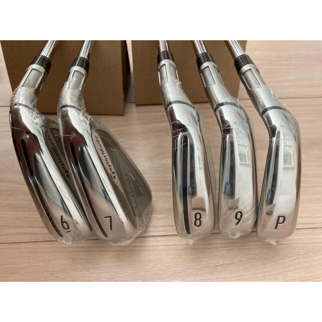 TaylorMade(テーラーメイド)の【新品】テーラーメイド SIM2 MAXアイアンセット 5本組(#6-PW)  スポーツ/アウトドアのゴルフ(クラブ)の商品写真