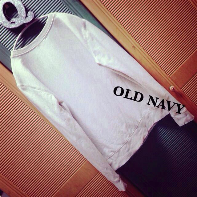 Old Navy(オールドネイビー)の156☆OLD NAVYスパンコール レディースのトップス(トレーナー/スウェット)の商品写真