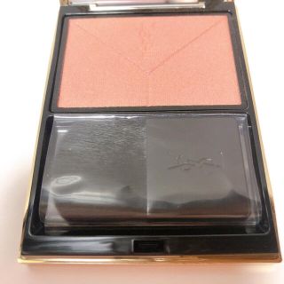 イヴサンローランボーテ(Yves Saint Laurent Beaute)のイヴ・サンローラン ブラッシュクチュール No.5 ヌード ブラウス(チーク/フェイスブラシ)