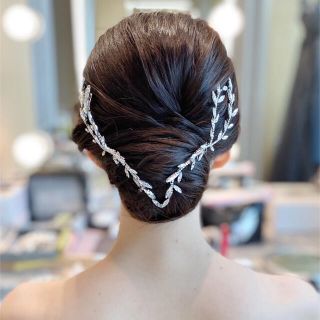 ヴェラウォン(Vera Wang)のエリザベスバウアー　ヘアードレス (ヘッドドレス/ドレス)