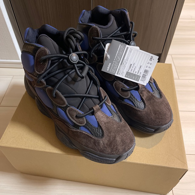 28 Adidas YEEZY 500 HIGH TAYRAN