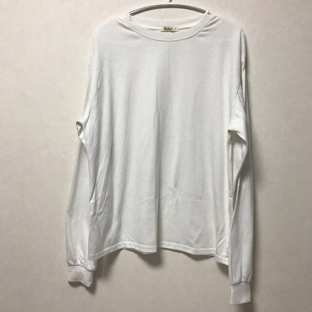 しまむら(シマムラ)のAYA様専用　しまむら Tシャツ 白 Ｍサイズ レディースのトップス(Tシャツ(長袖/七分))の商品写真