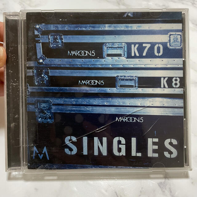 Maroon5 マルーンファイブ　アルバム　SINGLES エンタメ/ホビーのCD(ポップス/ロック(洋楽))の商品写真