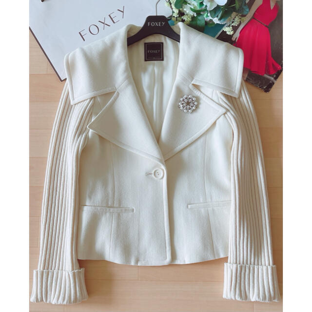 日本未入荷 FOXEY - 極美品!FOXEY女優襟エレガンスジャケット 40 Rene