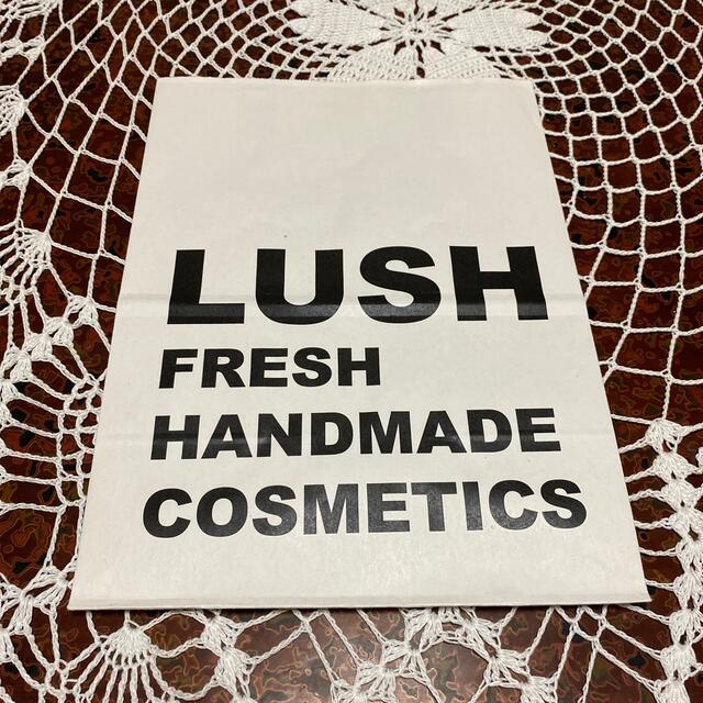 LUSH(ラッシュ)の⭐︎LUSH ラッシュ ショッパー　ショップ袋⭐︎ レディースのバッグ(ショップ袋)の商品写真