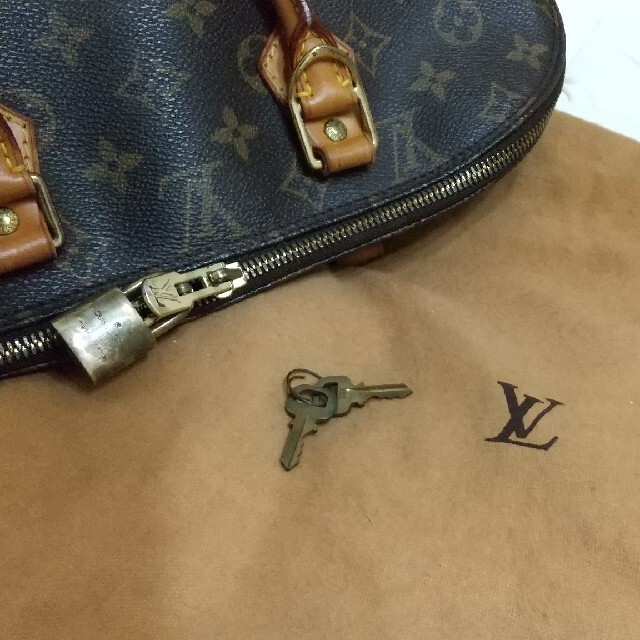 LOUIS VUITTON(ルイヴィトン)のルイヴィトンバック レディースのバッグ(ショルダーバッグ)の商品写真