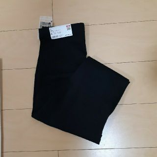 ユニクロ(UNIQLO)のユニクロ★新品未使用　ウルトラストレッチ　マタニティパンツ(マタニティボトムス)