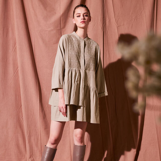 ALEXIA STAM(アリシアスタン)のALEXIA STAM  Irregular Hem Shirt Dress  レディースのワンピース(ミニワンピース)の商品写真