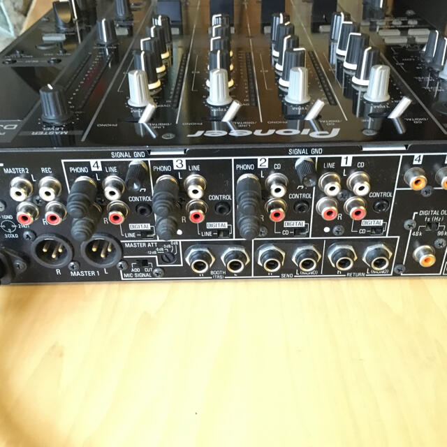 Pioneer(パイオニア)の名機　Pioneer DJM-800 (2006年製) 取扱説明書付 楽器のDJ機器(DJミキサー)の商品写真