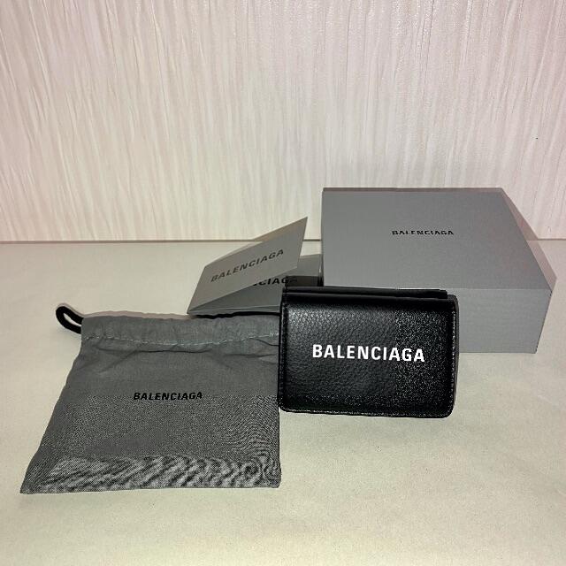 Balenciaga(バレンシアガ)のバレンシアガ BALENCIAGA 三つ折り 財布　ブラック　新品未使用 レディースのファッション小物(財布)の商品写真