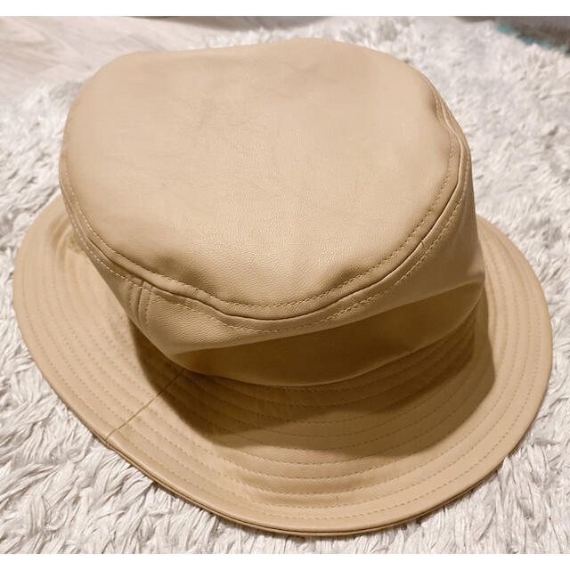 Ungrid(アングリッド)のungrid フェイクレザーバケットハット レディースの帽子(ハット)の商品写真