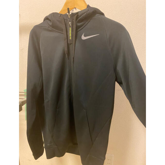 NIKE(ナイキ)のNIKE ナイキ パーカー メンズのトップス(パーカー)の商品写真