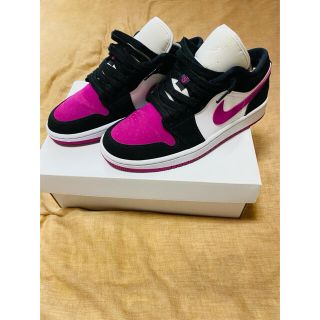 ナイキ(NIKE)のNIKE AIR JORDAN 1 Low カクタスフラワー(スニーカー)