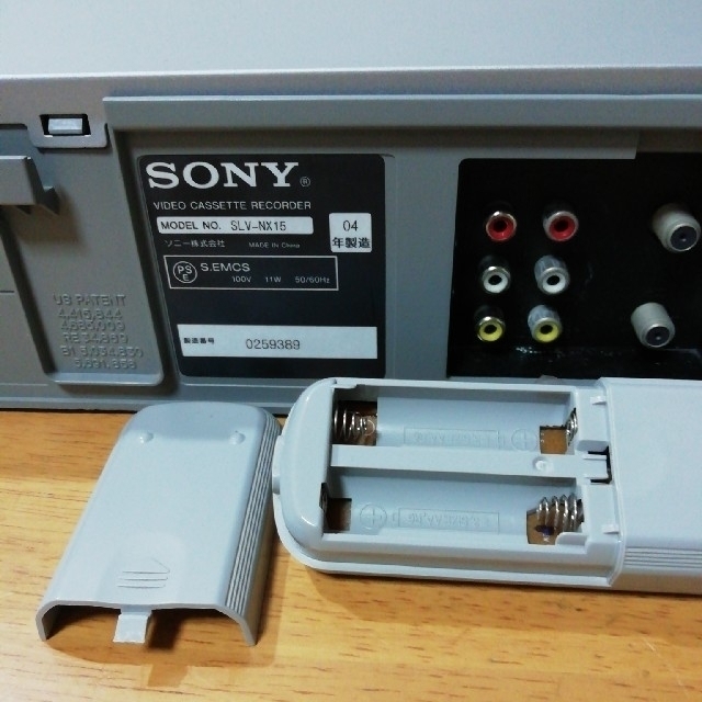 SONY(ソニー)のSONY VHSレコーダー 【SLV-NX15】 スマホ/家電/カメラのテレビ/映像機器(その他)の商品写真