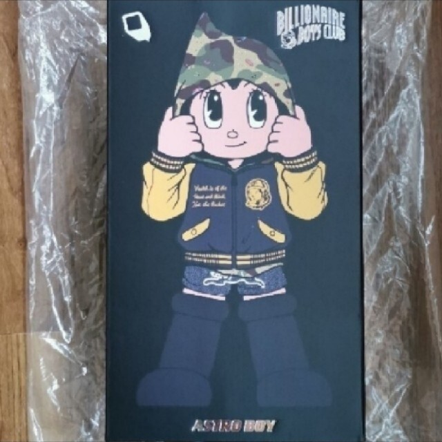 BBC(ビリオネアボーイズクラブ)のToyQube BBC Astro Boy Hoodie Figure Camo エンタメ/ホビーのおもちゃ/ぬいぐるみ(キャラクターグッズ)の商品写真