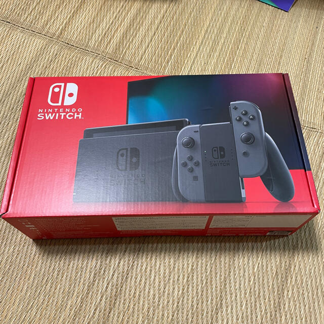 Nintendo Switch 本体【Joy-Con(L)/(R) グレー】