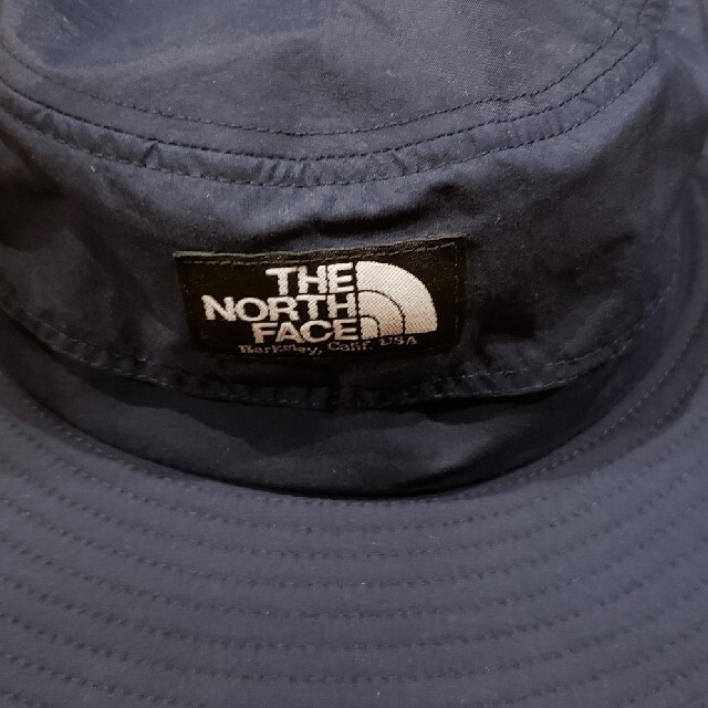 THE NORTH FACE(ザノースフェイス)の美品　THE NORTH FACE ノースフェイス ホライズンハット　(ネイビ) メンズの帽子(ハット)の商品写真