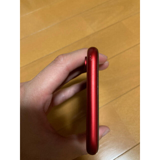 iPhone(アイフォーン)のiPhone XR 128GB レッド　SIMフリー スマホ/家電/カメラのスマートフォン/携帯電話(スマートフォン本体)の商品写真