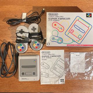 Nintendo ニンテンドークラシックミニ スーパーファミコン(家庭用ゲーム機本体)