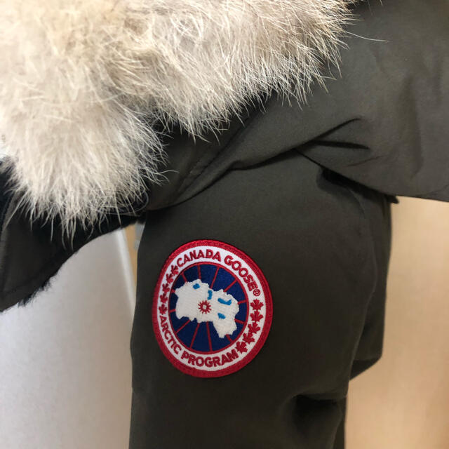 CANADA GOOSE(カナダグース)の【CANADA GOOSE/カナダグース】2603JL BRONTE PARKA レディースのジャケット/アウター(ダウンジャケット)の商品写真