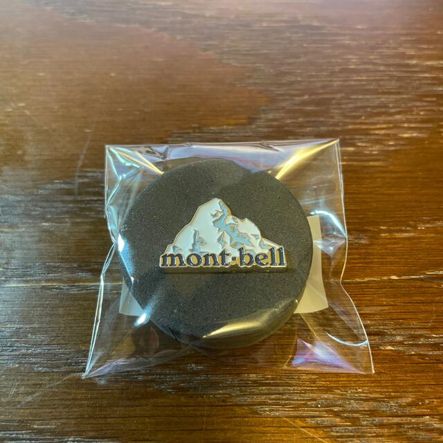 mont bell(モンベル)のmont bell  ピンバッチ スポーツ/アウトドアのアウトドア(登山用品)の商品写真