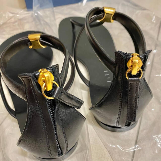 VICINI - 【美品】VICINI STRAP SANDALヴィチーニ ストラップ サンダル